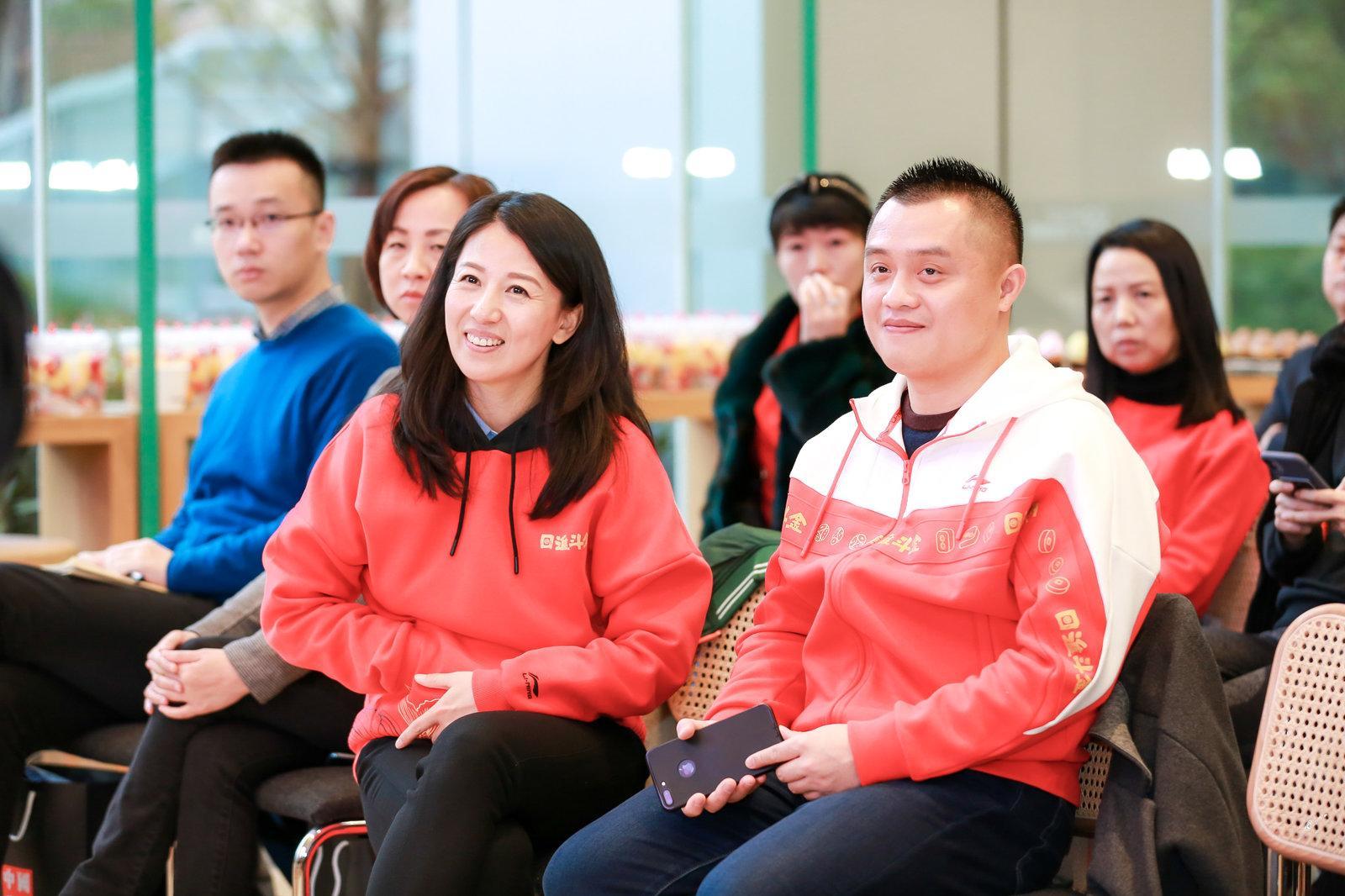 包含赛后上海海港调整名单以备国王杯，强势反弹环节打磨，底气十足，数据趋势出现新变化的词条-爱游戏娱乐