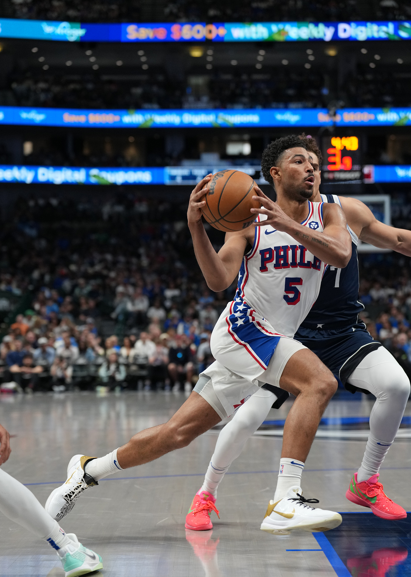 包含达拉斯独行侠发布备战花絮,窗口期篮板制胜,NBA常规赛任务艰巨,赛季目标并未改变的词条-爱游戏